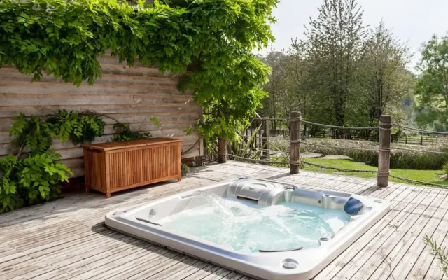 The Copse - From 1100 Per Night