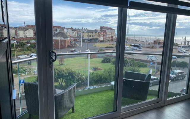 Willshaw Suites for families over 25 only