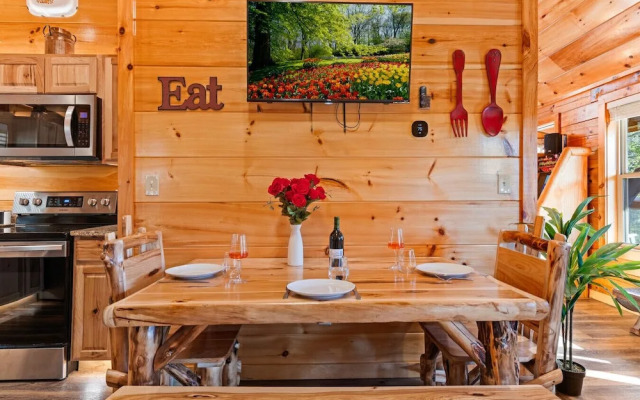 Smokies Couple Getaway