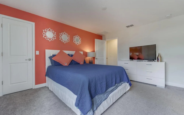 Champions Gate Resort - Modern Furnishings