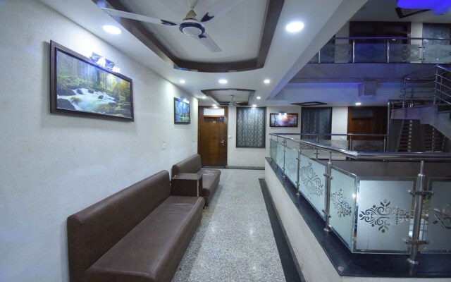 Hotel Siddhi Vinayak by OYO