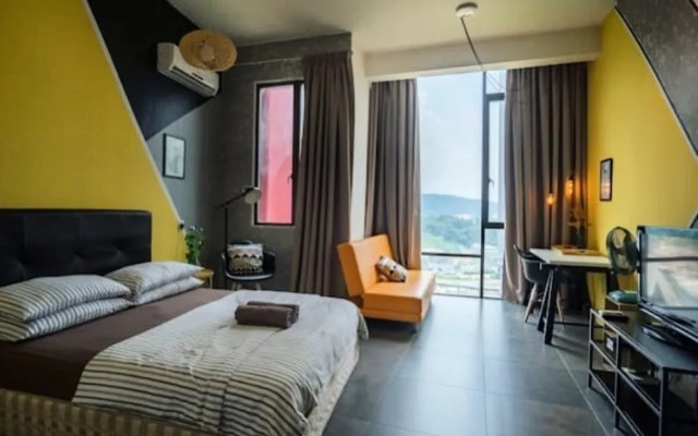 The 12 Suites @ Empire Damansara