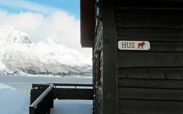 Three-Bedroom Holiday Home in Hamnvik 1