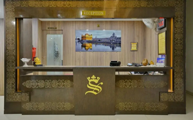 Hotel Samrat