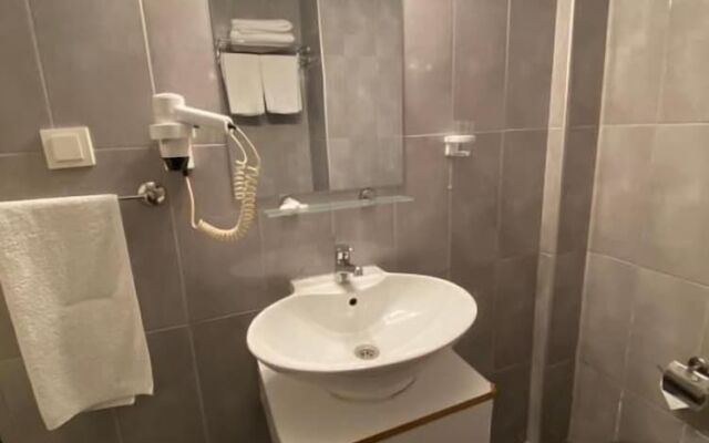Tosunpasa Otel