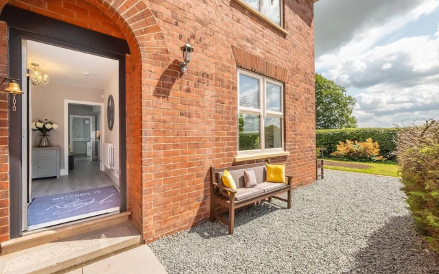 Routhorpe House