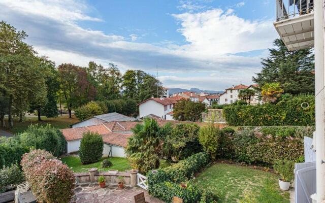 Appartement Saint-Jean-de-Luz, 1 pièce, 2 personnes - FR-1-4-536