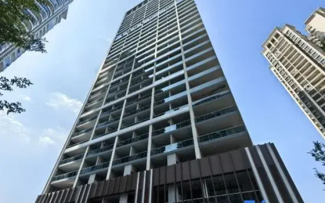 Yiqu International Apartment (Zhongshan Poly International Store)