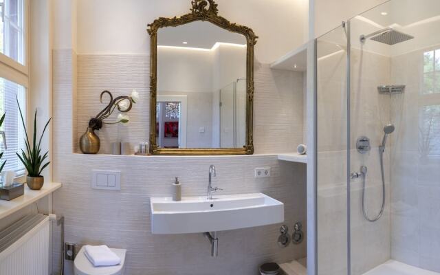 Blumeins - Das Refugium