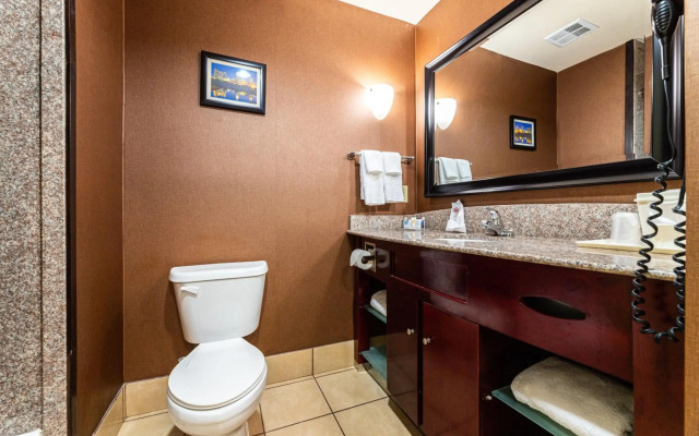 Comfort Suites Lake Worth