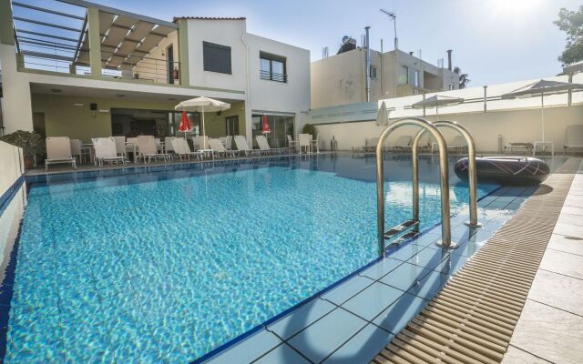 Athina Beach Hotel