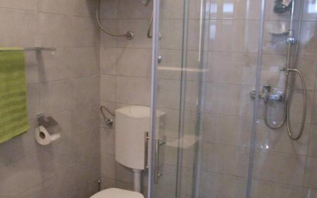Apartment Deni