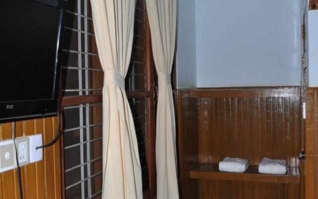 Shwe Nadi Guest House