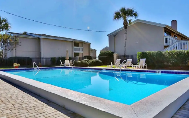 Chateau La Mer II #904