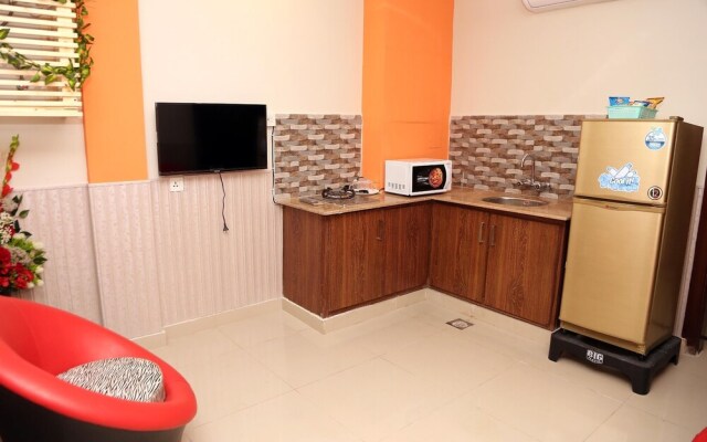 Hak Mall Suites