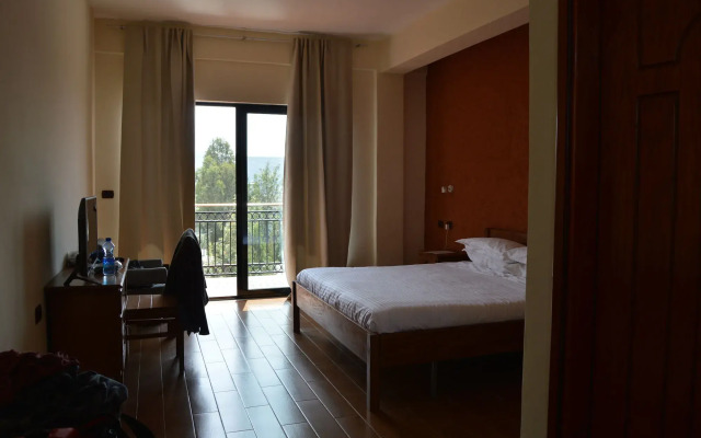 Harbe Hotel