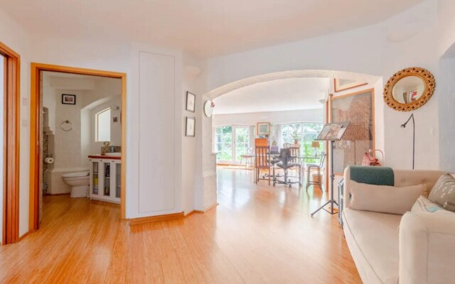 Vibrant 2BD Flat - Near London Bridge