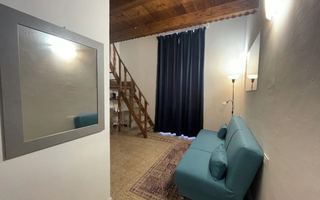 Onlyrooms V - Central & Train Station