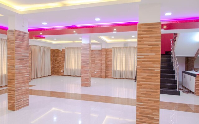 OYO 5805 Uthradam Towers