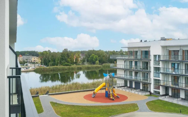 Apartment With Beautiful View, Dziwnow