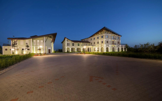 Magus Hotel