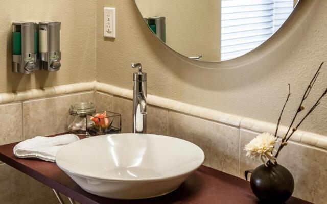 Gravity Haus Truckee-Tahoe