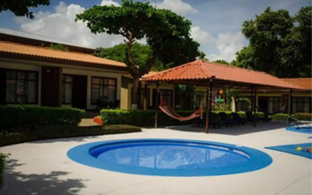Hotel & Villas Huetares