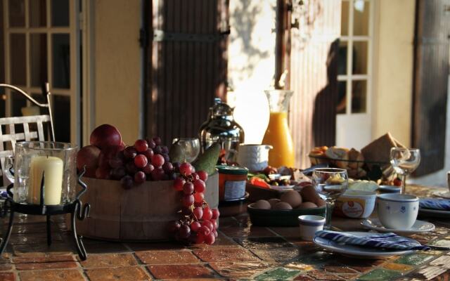 Spacious Villa With Private Pool in the Heart of Provence!