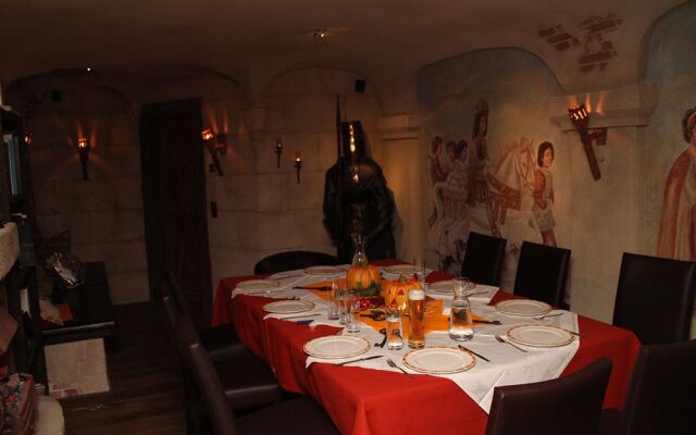 Balma Restaurant | Suites