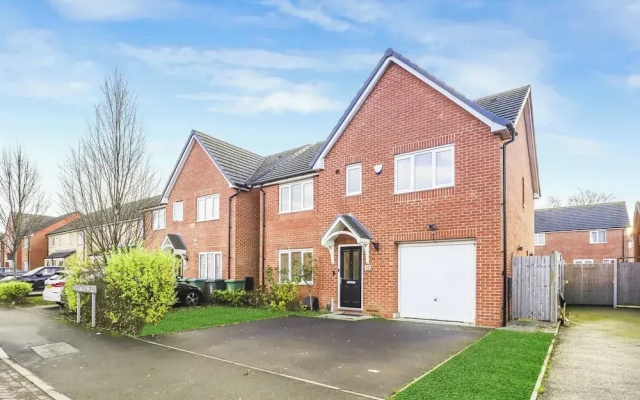 Spacious 5-bed Contractor House - Parking Wi-fi