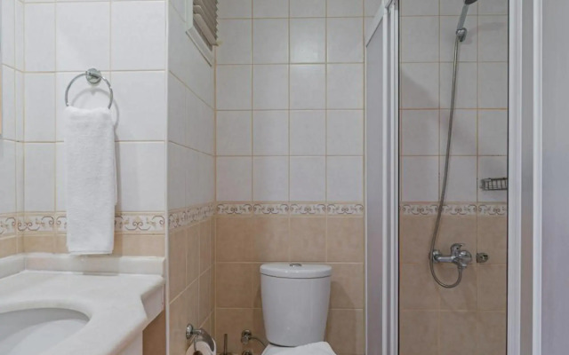 Sayanora Hotel & Park