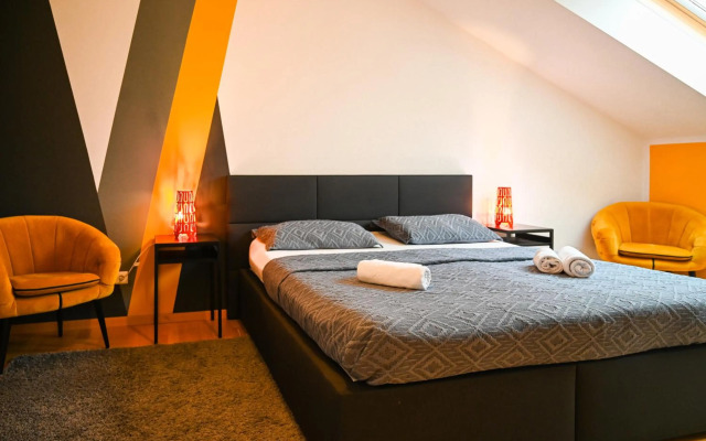 Modern Suite City Center