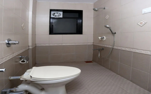 OYO 623 Hotel Suncity Premiere