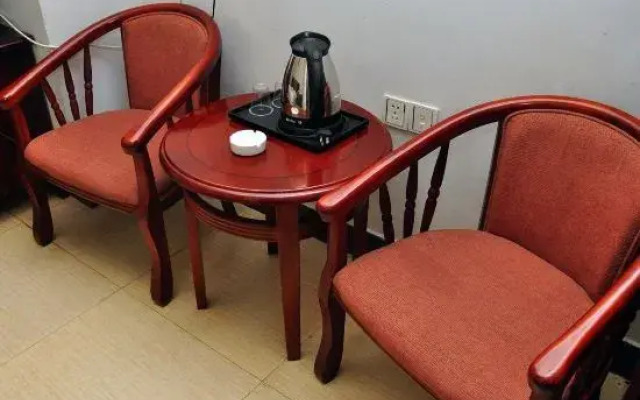 Fusheng Hostel