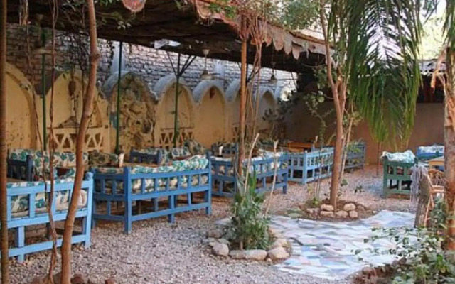 El Fayrouz Hotel