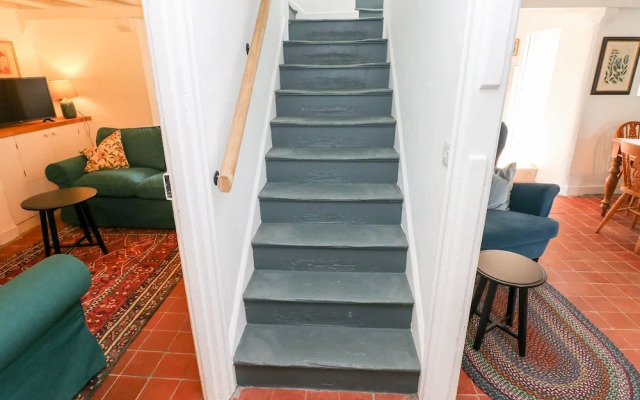10 Westgate Hill