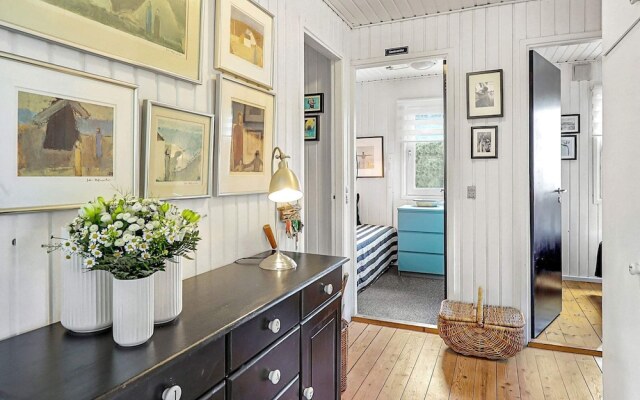 6 Person Holiday Home in Hals