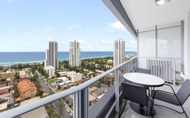 Meriton Suites Broadbeach, Gold Coast