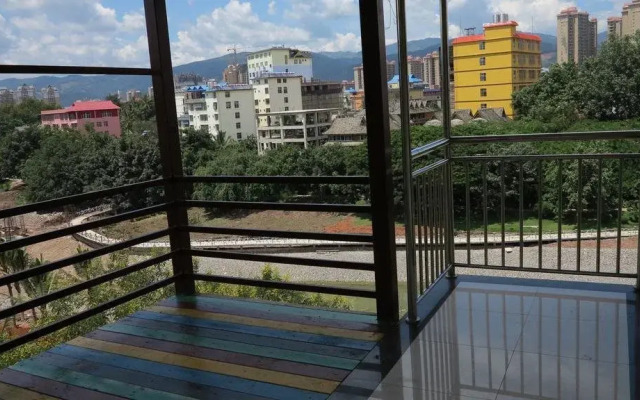 K2 International Youth Hostel