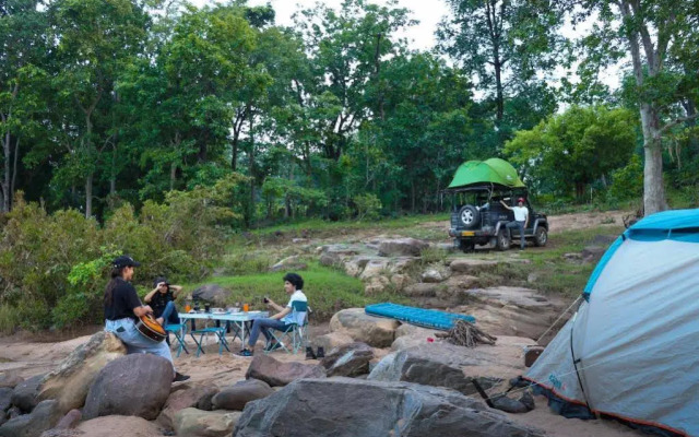 Moustache Panarpani Retreat Pachmarhi
