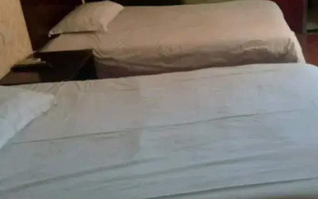 Hongri Hotel
