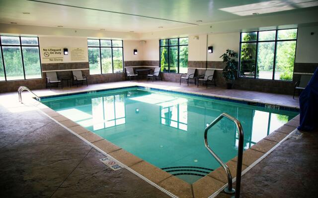 Hampton Inn & Suites Sharon, PA