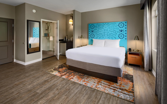 Hotel Indigo San Antonio Riverwalk by IHG