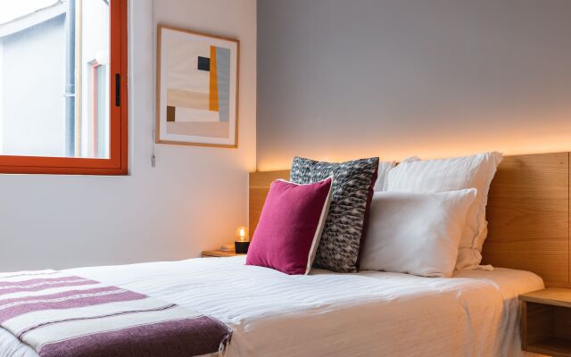 Casai Hip Modern Tech Condo w Rooftop in La Condesa