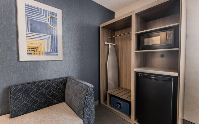 Holiday Inn Express Toronto - North York by IHG