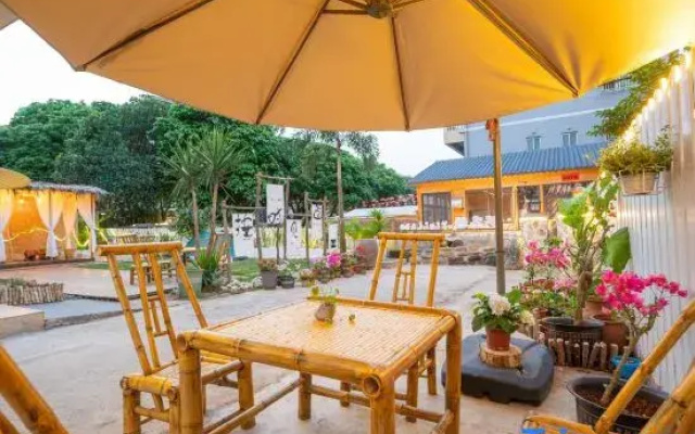Weizhou Island Xizi Lane Homestay
