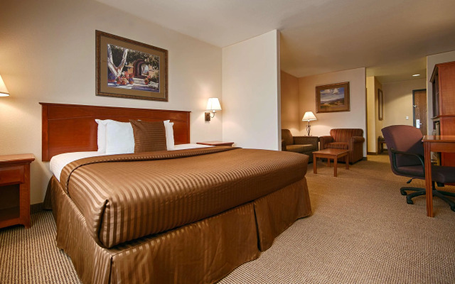 Best Western Territorial Inn & Suites