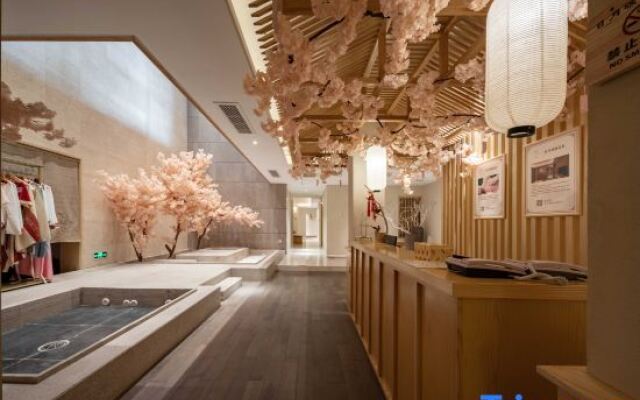 Qinglongshanzhuang Hotel