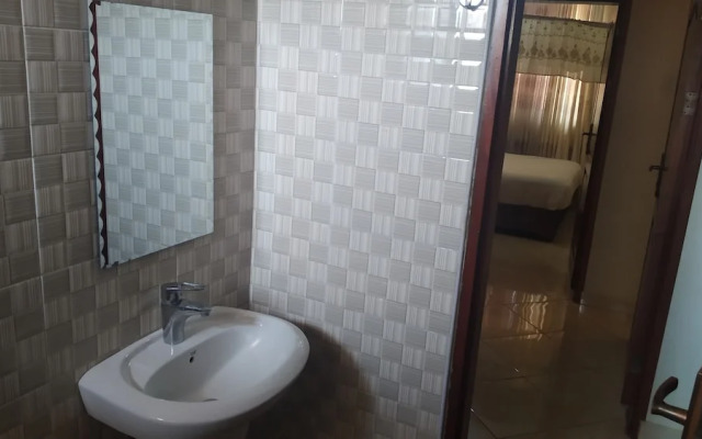 Golden Apartments Bukoto