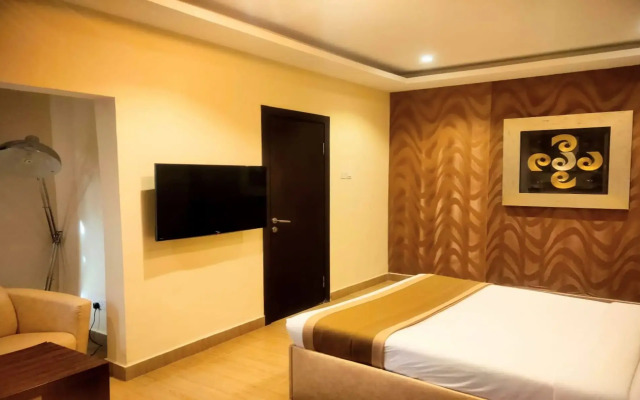 The Cabin Hotel
